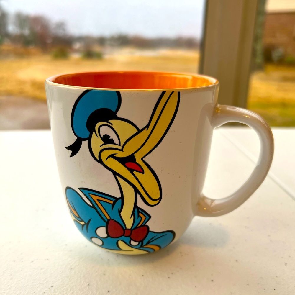 Donald Duck Coffee & Tea Cup by Disney China